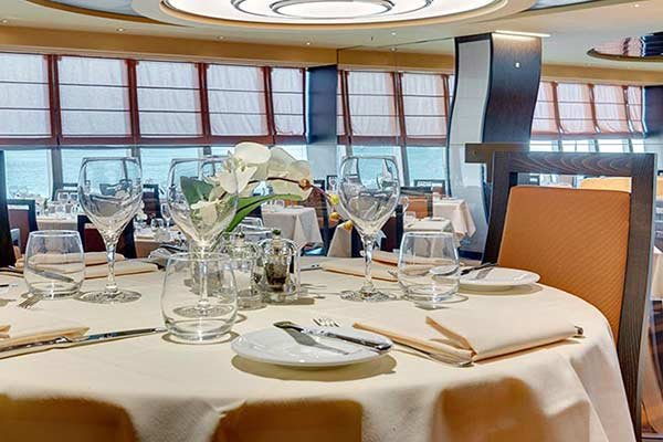 Explore Brand New MSC Virtuosa from Dubai Dining